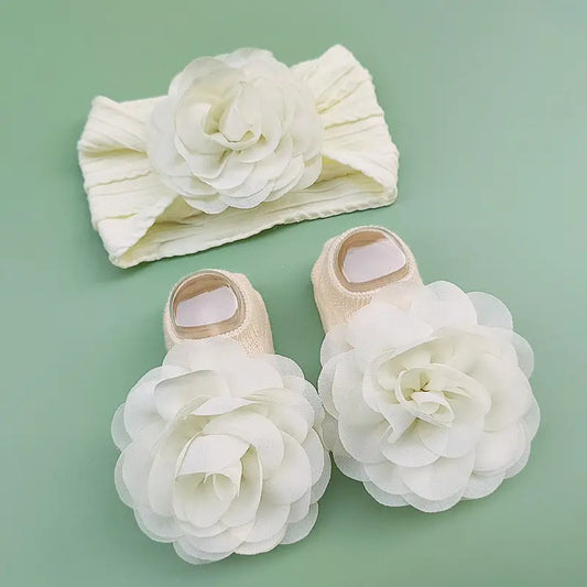 Flower Shoes & Headwear Set Beige